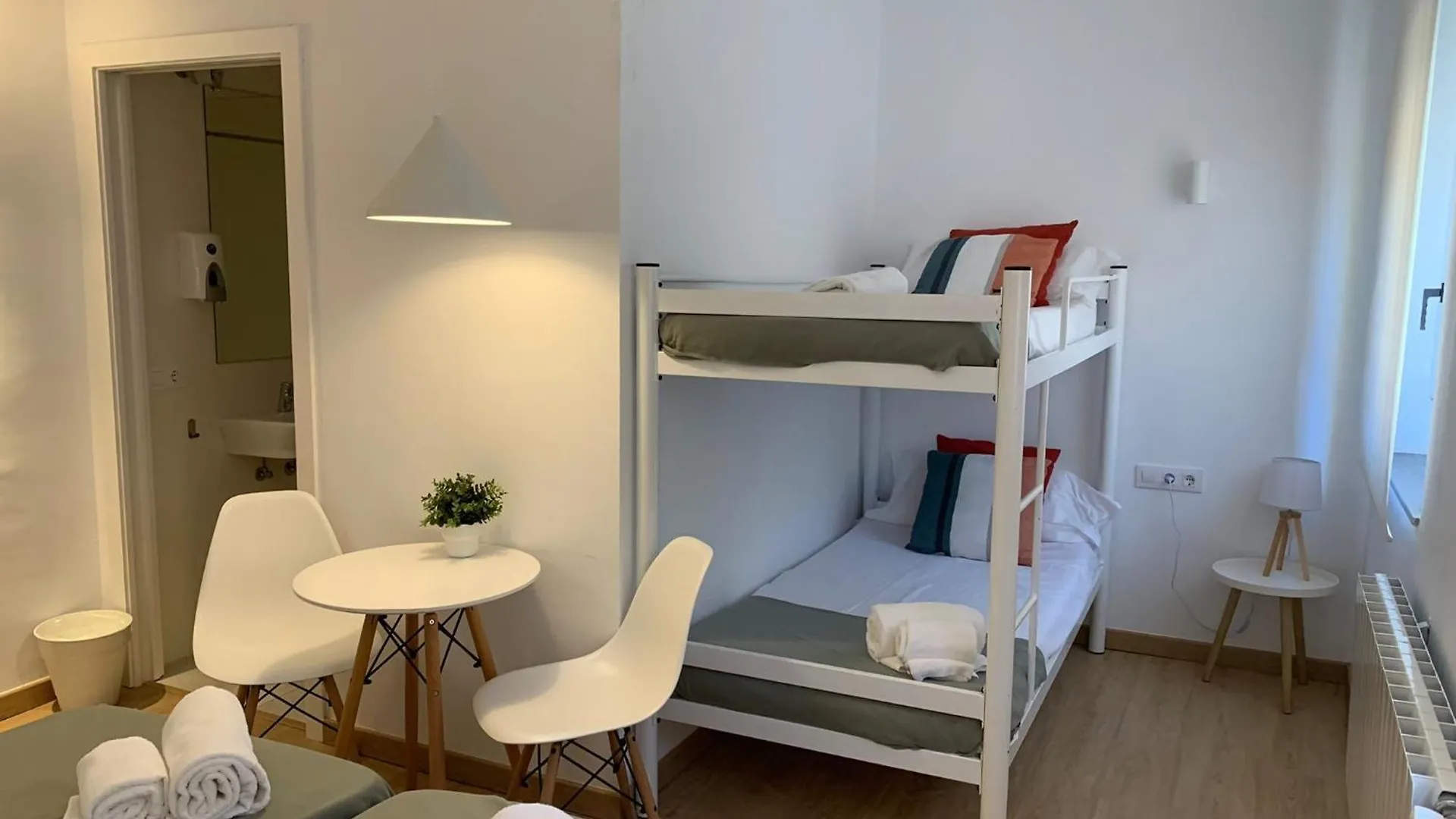 Hostal By El Collell Todo Incluido Sant Ferriol 0*,